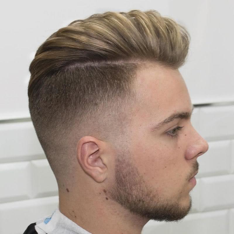 javi_thebarber_disconnected-high-fade-and-long-hair-blown-dry